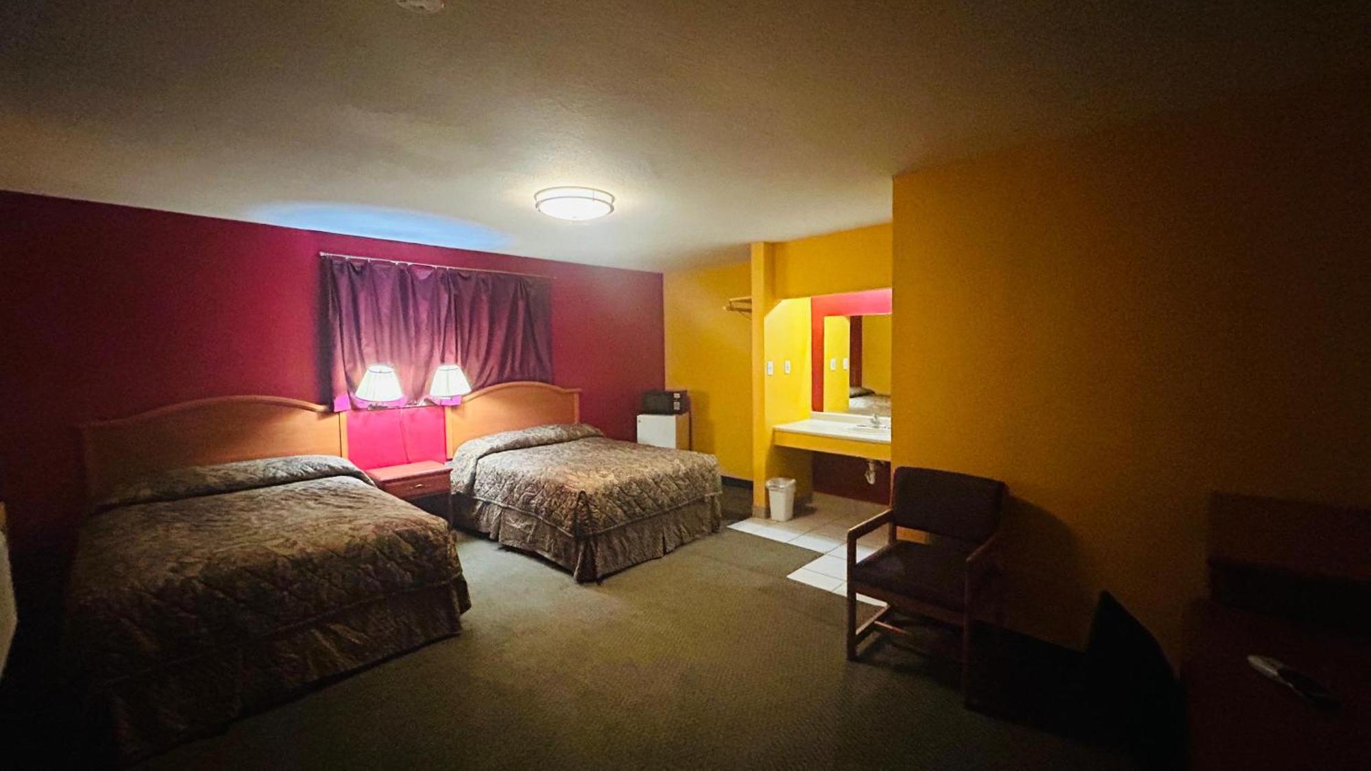 Relax Inn By Oyo Sulphur Hwy 90 Exterior photo
