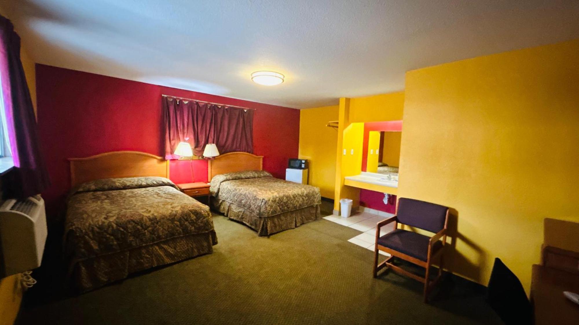 Relax Inn By Oyo Sulphur Hwy 90 Exterior photo